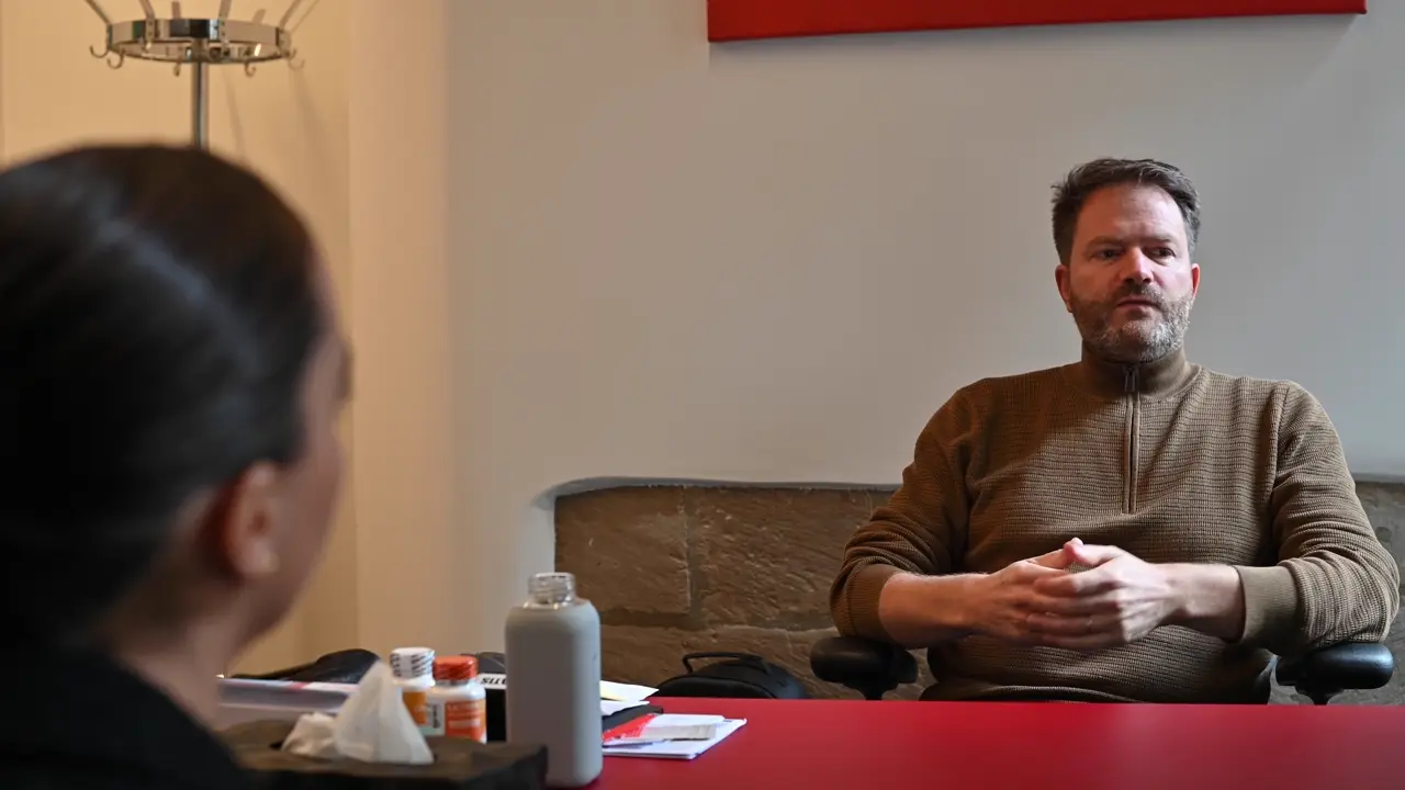 Le danger des écrans chez les enfants - interview | Feat. Julien Frère